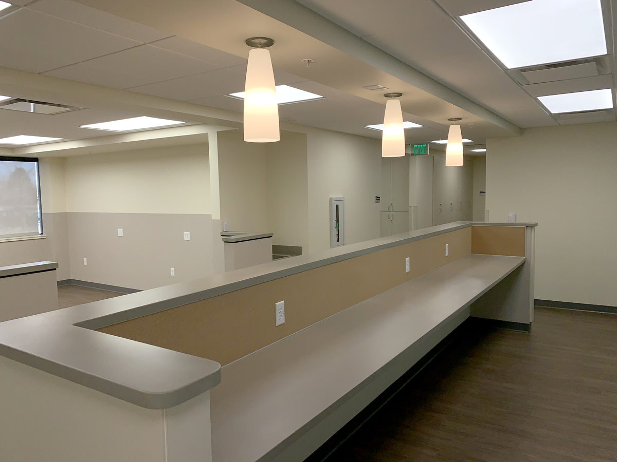 Cancer Center - Desk